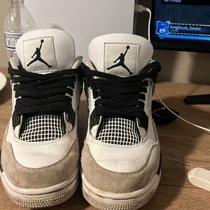 Jordan 4 military’s